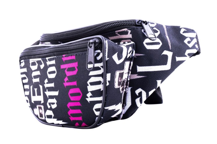 Nerka, saszetka na biodro nieprzemakalna napisy