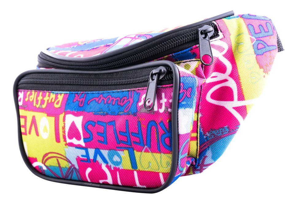 nerka, saszetka na biodro, napisy