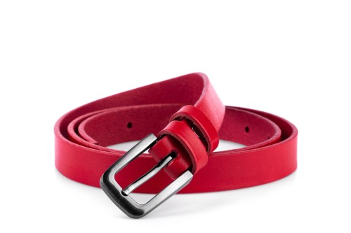 Klasyczny pasek damski ze skóry, czerwony