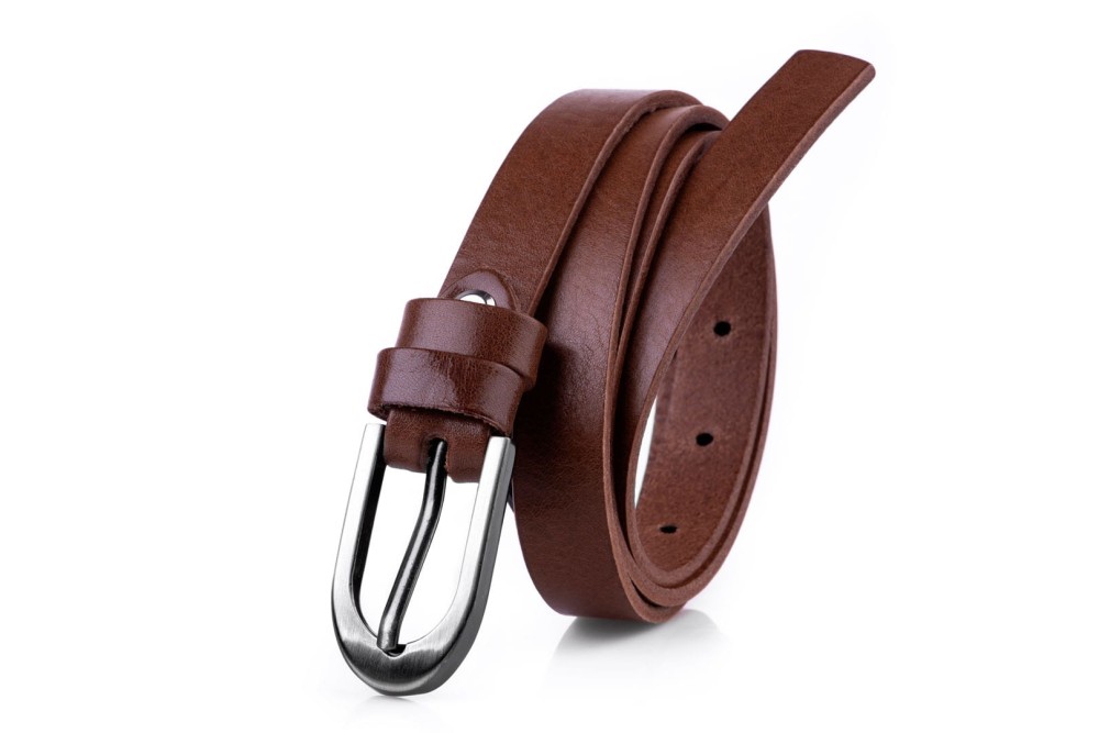 Klasyczny pasek damski ze skóry, koniak