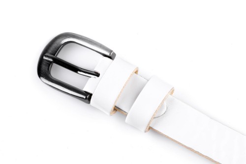 Klasyczny pasek damski ze skóry, biały