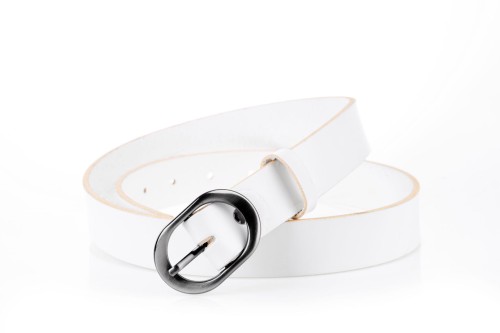 Klasyczny pasek damski ze skóry, biały