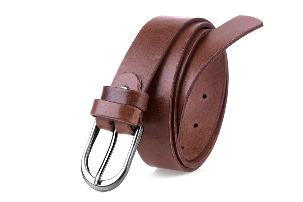 Klasyczny pasek damski ze skóry, koniak