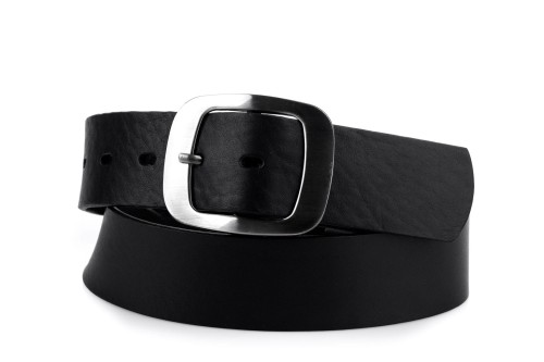 Klasyczny pasek damski ze skóry, czarny