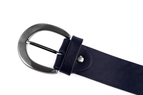 Klasyczny pasek damski ze skóry, granatowy