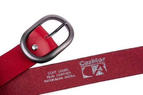 Klasyczny pasek damski ze skóry, czerwony
