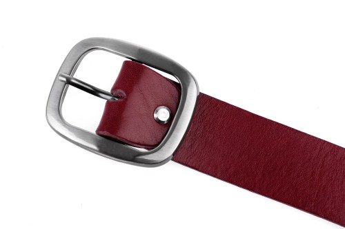 Klasyczny pasek damski ze skóry, bordowy