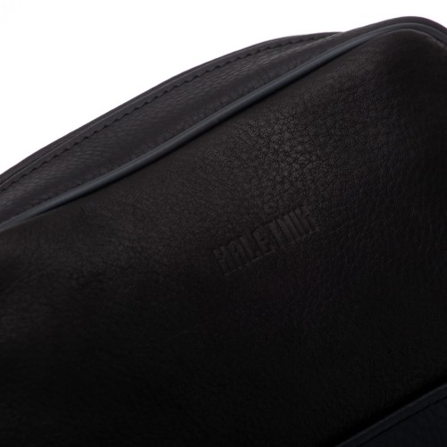 dfd6e0715301f76b1f94fbe6592be943