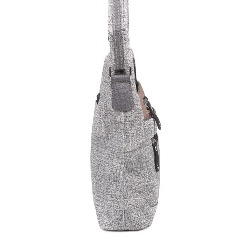 e6860ace5ca2afedc5b4f3deeb7650e9