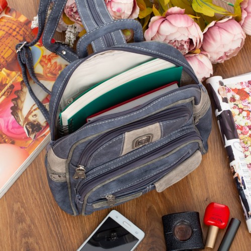 215c1e98825bc920567f4f5f69f9f161